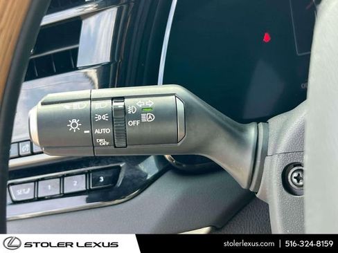 Used 2024 Lexus RX 350h w/ Cold Area Package AWD/4WD image 29