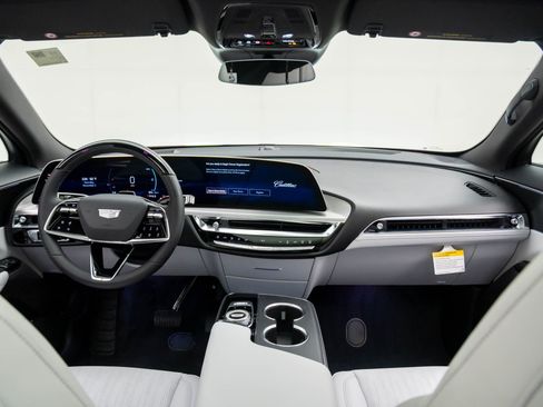 New 2026 Cadillac Lyriq Sport image 12