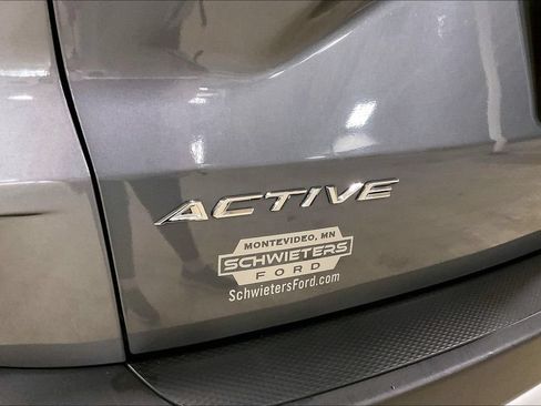 Certified 2024 Ford Escape Active AWD/4WD image 8
