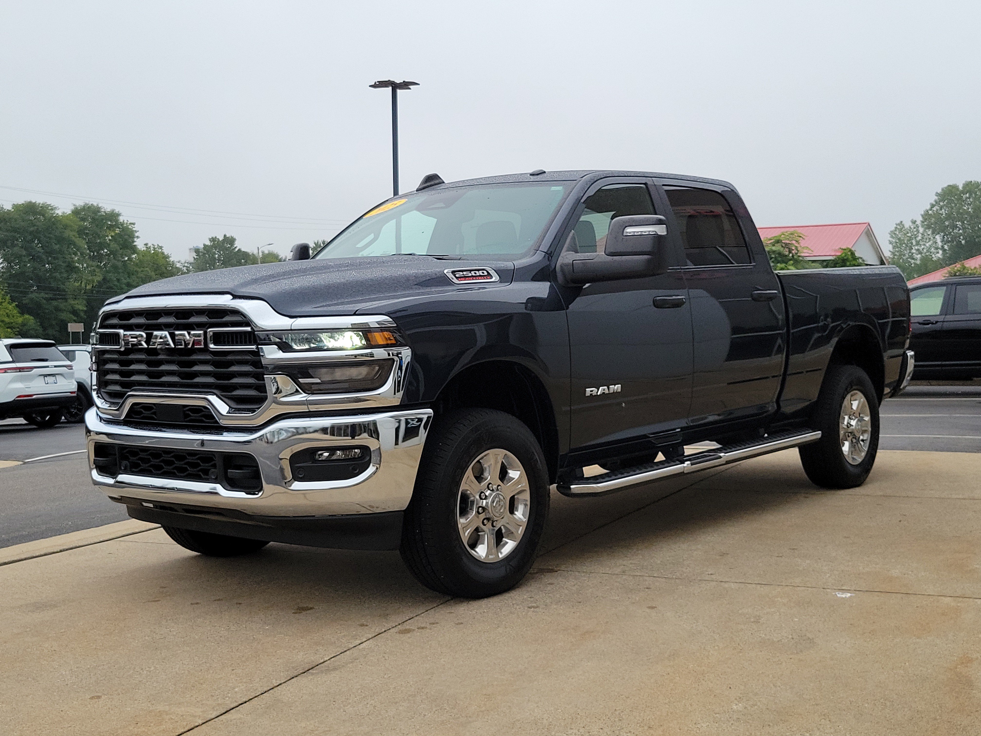 Used 2025 RAM 2500 Big Horn AWD/4WD image 2