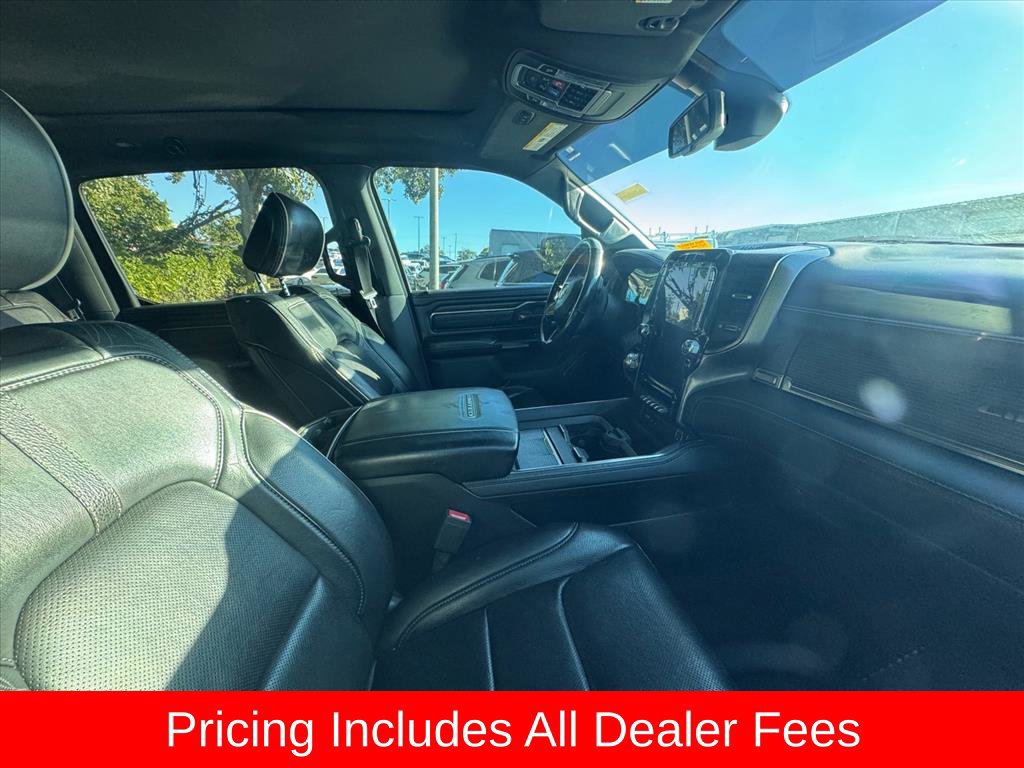Used 2019 RAM 1500 Limited w/ Body Color Bumper Group AWD/4WD image 3