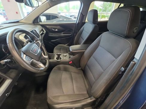 Used 2024 GMC Terrain SLE w/ Driver Convenience Package AWD/4WD image 17