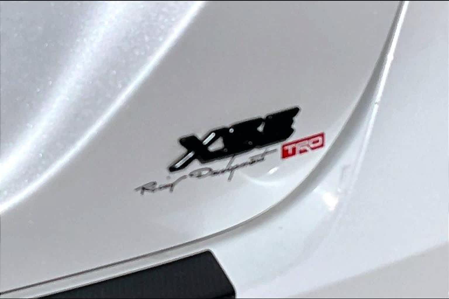 Used 2021 Toyota Camry XSE w/ Navigation Package FWD image 9