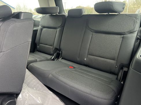 New 2026 Ford Expedition Active RWD image 18