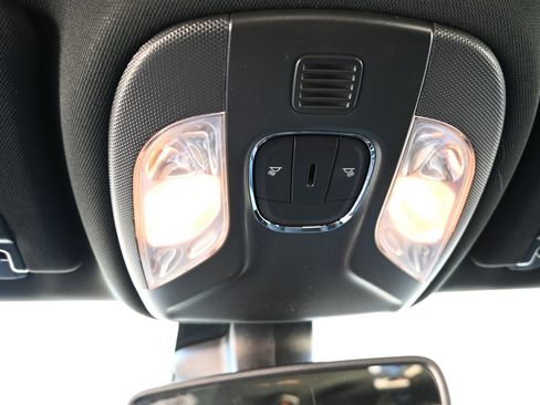New 2026 Jeep Compass Latitude AWD/4WD image 16