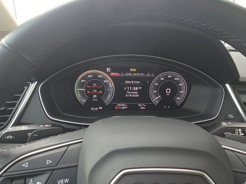 Used 2024 Audi Q5 e Premium Plus w/ Premium Plus Package image 15