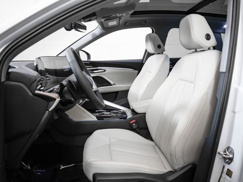 New 2025 Audi Q5 Premium Plus image 8