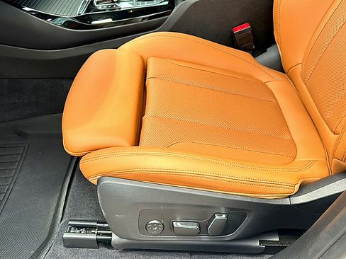 Certified 2024 BMW X3 sDrive30i w/ Premium Package w/ZPA RWD image 15
