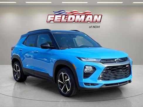 Used 2023 Chevrolet TrailBlazer RS w/ Sun and Liftgate Package AWD/4WD image 8