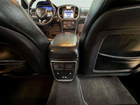 Used 2018 Chrysler 300 Limited w/ Safetytec Plus Group AWD/4WD image 28