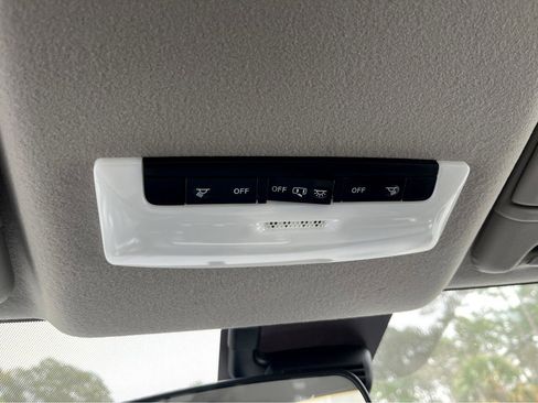 New 2025 Nissan Versa S w/ Trunk Package image 29