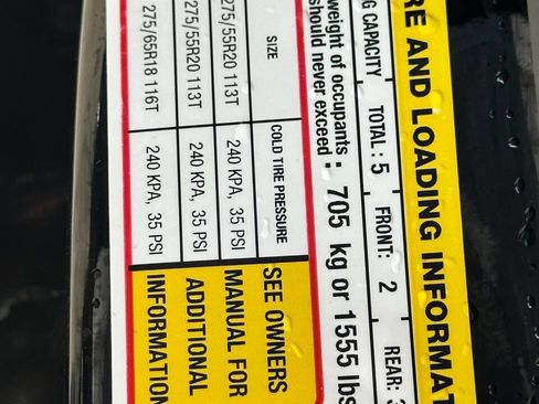 Used 2018 Ford F150 Platinum w/ Equipment Group 701A Luxury image 21