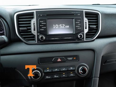 Used 2017 Kia Sportage LX AWD/4WD image 62
