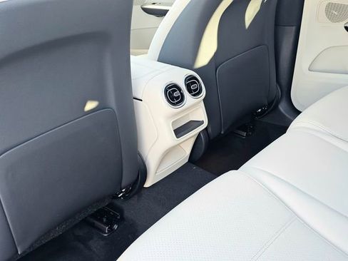 New 2026 Mercedes-Benz GLC 300 4MATIC image 24