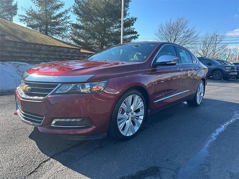 Used 2017 Chevrolet Impala Premier w/ Enhanced Convenience Package image 2