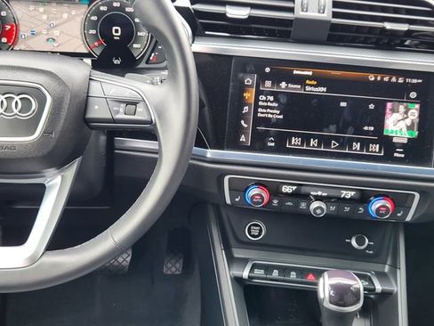 Used 2023 Audi Q3 2.0T Premium Plus w/ Premium Plus Package image 27