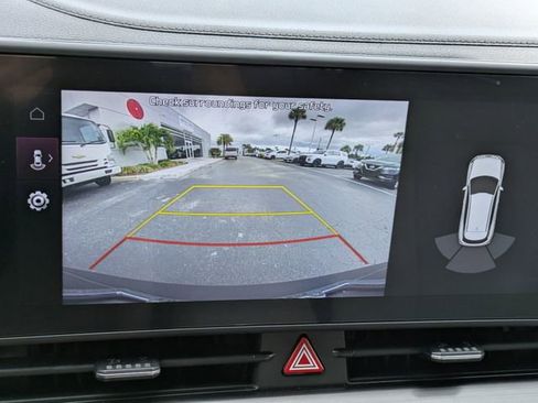 Used 2024 Kia Sportage EX FWD image 23