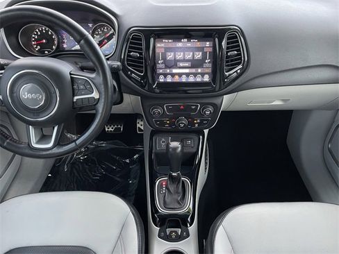 Used 2020 Jeep Compass Limited image 11