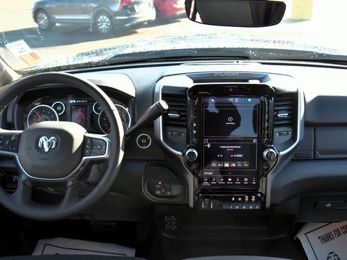 Used 2025 RAM 2500 Big Horn image 43