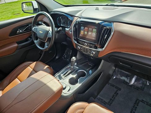 Used 2018 Chevrolet Traverse High Country AWD/4WD image 10