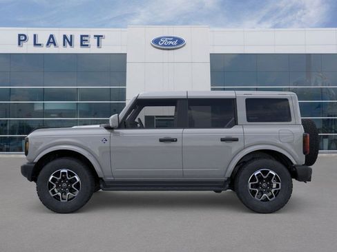 New 2026 Ford Bronco Outer Banks AWD/4WD image 3