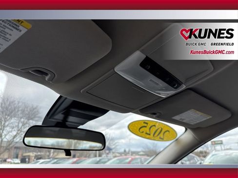 Used 2025 Nissan Altima 2.5 SR image 33