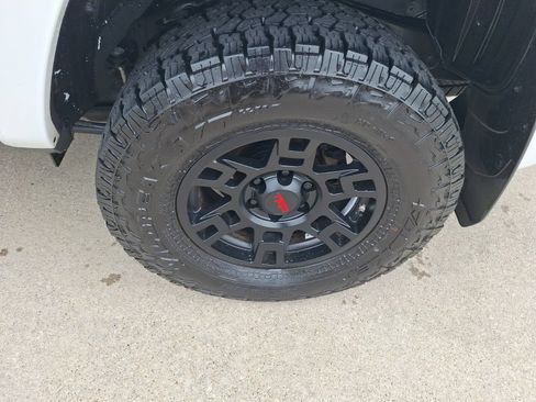 Used 2020 Toyota 4Runner TRD Pro AWD/4WD image 11