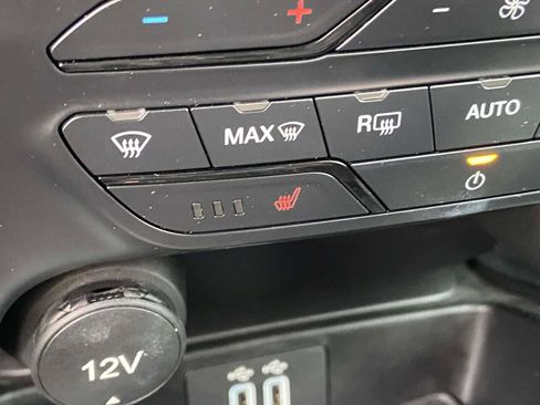 Used 2022 Ford Ranger XLT w/ Equipment Group 302A High image 14