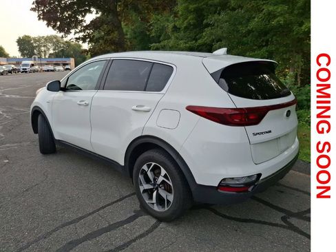 Used 2021 Kia Sportage LX AWD/4WD image 8