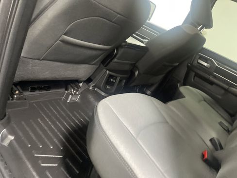 Used 2024 RAM 2500 Big Horn image 17