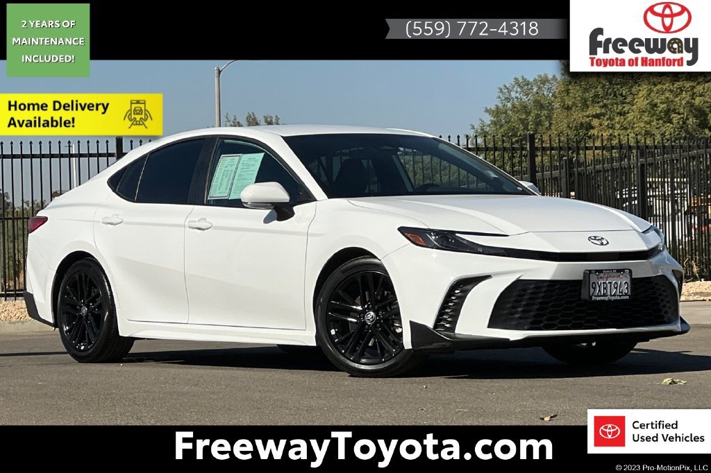 Certified 2026 Toyota Camry SE w/ Convenience Package FWD image 1