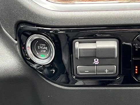New 2026 GMC Sierra 1500 Elevation AWD/4WD image 25