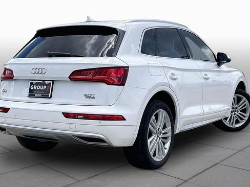 Used 2018 Audi Q5 2.0T Premium Plus w/ Premium Plus Package AWD/4WD image 12