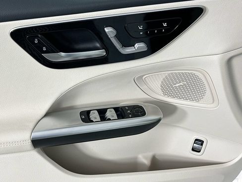 Certified 2026 Mercedes-Benz C 300 Sedan image 18