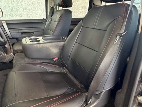 Used 2010 GMC Sierra 1500 SL RWD image 2
