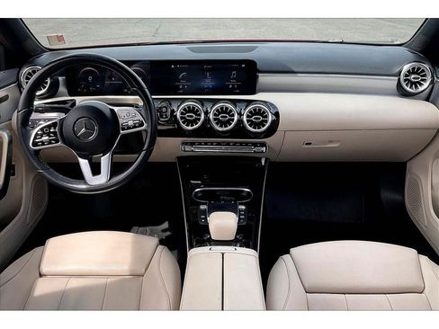 Used 2021 Mercedes-Benz A 220 4MATIC image 16