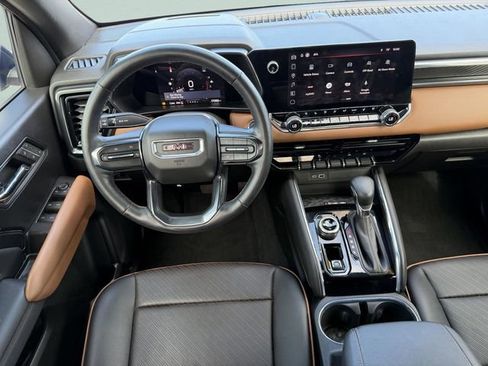 Certified 2023 GMC Canyon AT4 w/ AT4 Premium Package image 18