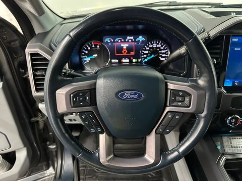 Used 2022 Ford F350 4x4 Crew Cab Super Duty image 14