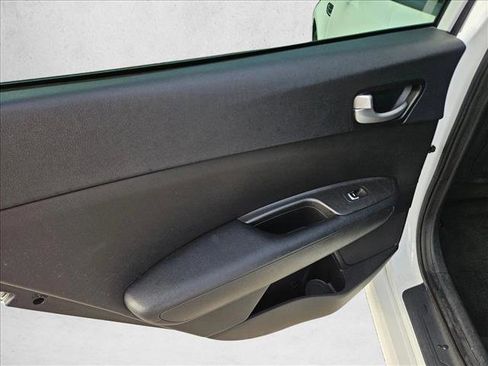 Used 2016 Kia Optima LX w/ Option Group 014 image 10