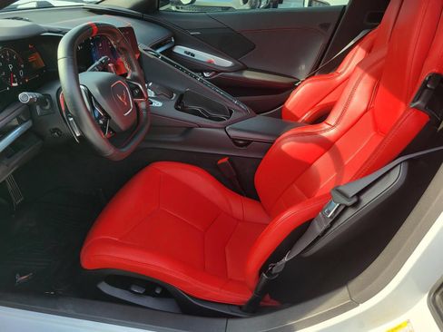 Used 2024 Chevrolet Corvette Stingray Coupe RWD image 14