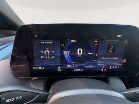 Used 2024 Chevrolet Equinox EV LT w/ LPO, Interior Storage Package FWD image 18