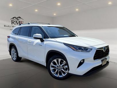 Used 2021 Toyota Highlander Limited