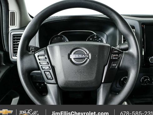 Used 2023 Nissan Frontier SV w/ Tow Package image 9