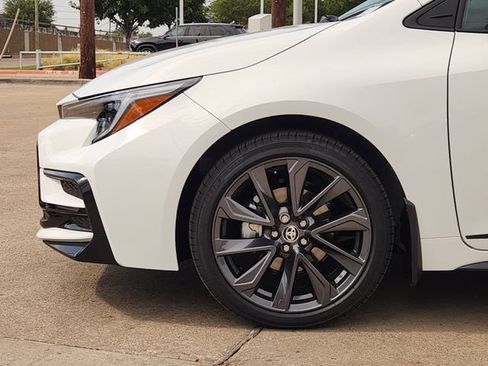New 2026 Toyota Corolla SE FWD image 5