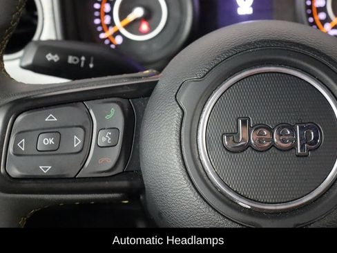 Used 2025 Jeep Wrangler Unlimited Sport AWD/4WD image 8