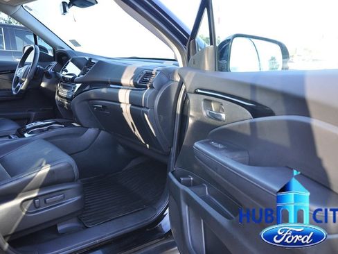 Used 2022 Honda Pilot Elite image 17