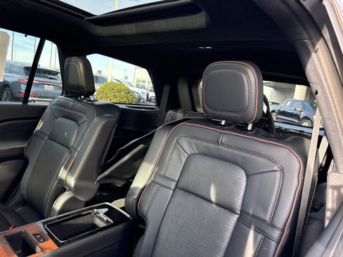 New 2025 Lincoln Aviator Black Label image 28