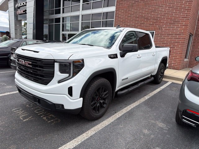 Used 2026 GMC Sierra 1500 Elevation w/ Preferred Package AWD/4WD image 1