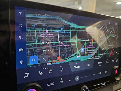 Used 2024 Lexus RX 500h F Sport w/ Convenience Package image 16