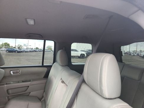 Used 2015 Honda Pilot EX image 15